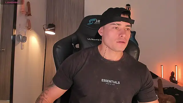 XXX chat uživo modela connorsmiith