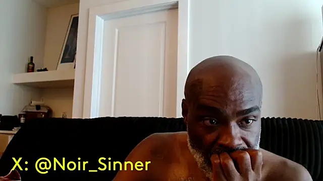 sinnernoir Chat XXX in diretta