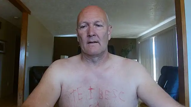 BasicAntn Live XXX chat