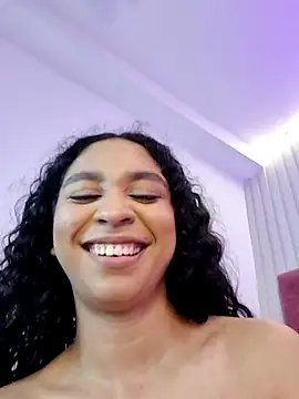 LiaMontiel_'s Live XXX Chat