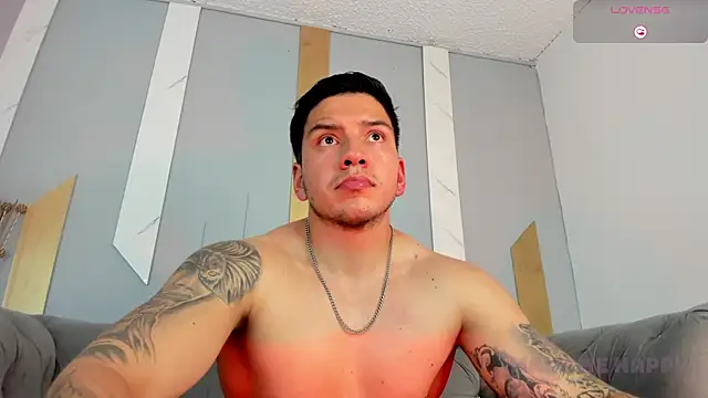 Chatroom XXX en direct de Fenix_Rocks