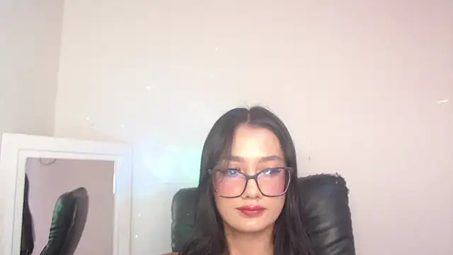 mariiana-diaz's Live XXX Chat