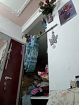 Sexy-Kajal2 Adlı Modelin Canlı XXX Sohbeti