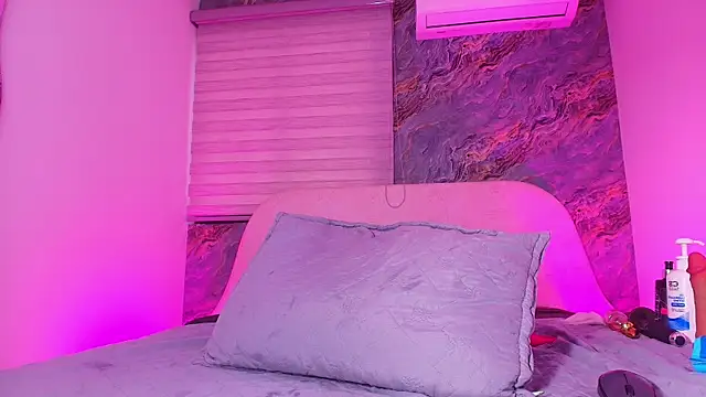 Chat +18 de anais_dl ao vivo