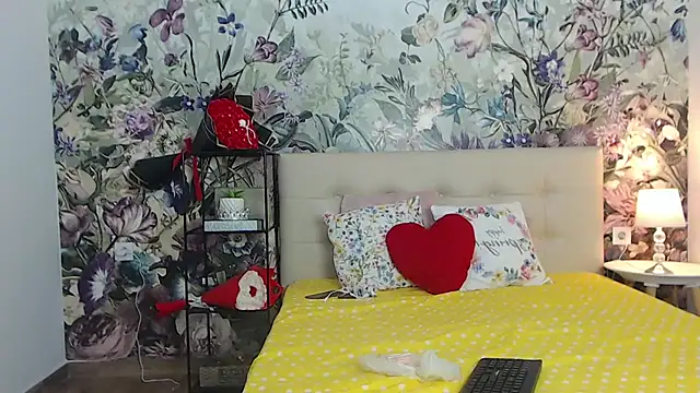 Chat +18 de RoseDiamond06 ao vivo