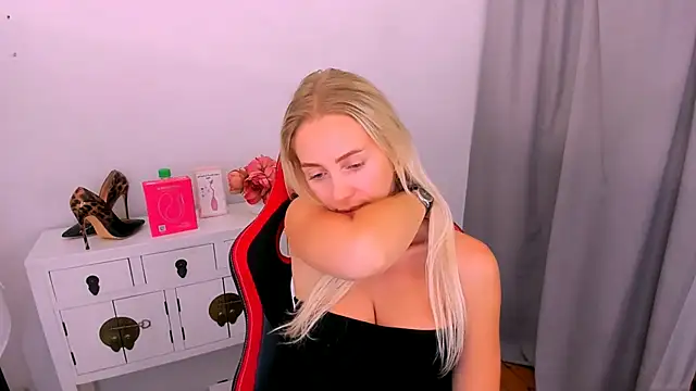 MargaritaRose's Live XXX Chat