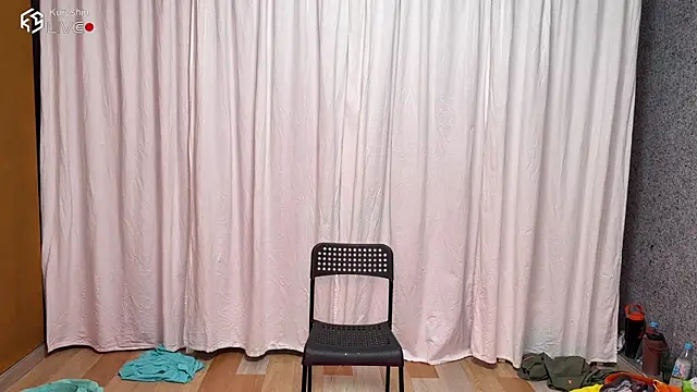 Rtrtq123's Webcam Show