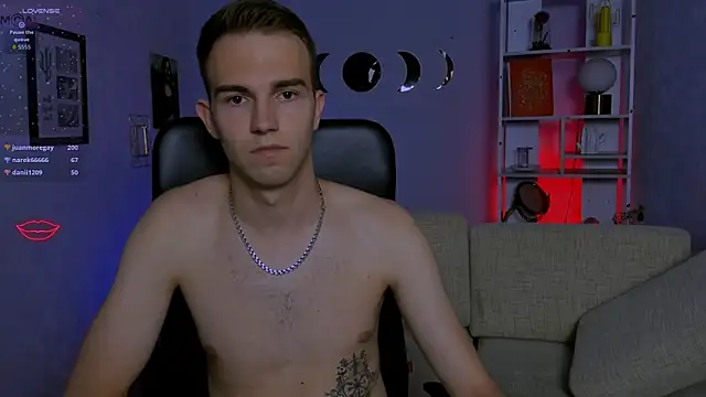 Chatroom XXX en direct de emmanuel_shine