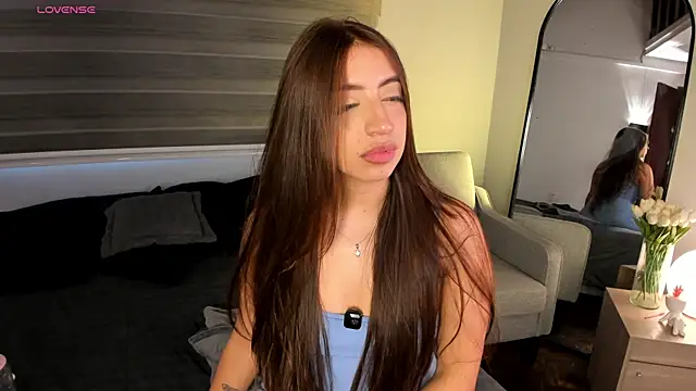 MERIDA_TAYLOR's Live XXX Chat