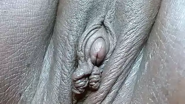 morenahott1's Live XXX Chat