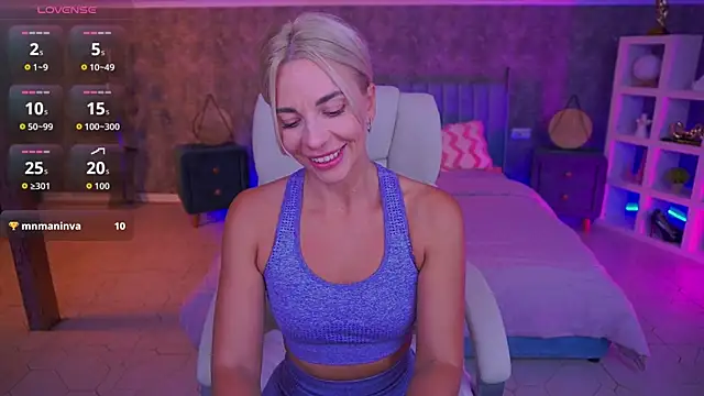 BellaRayyy's Live XXX Chat