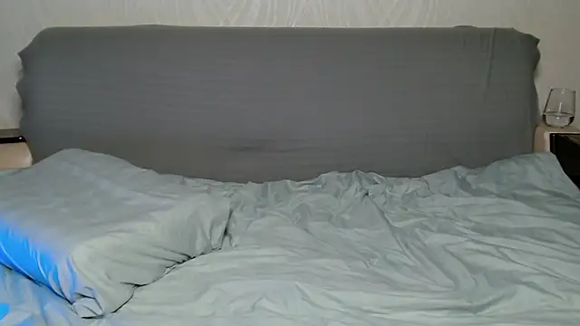 vladikgiant Show Webcam