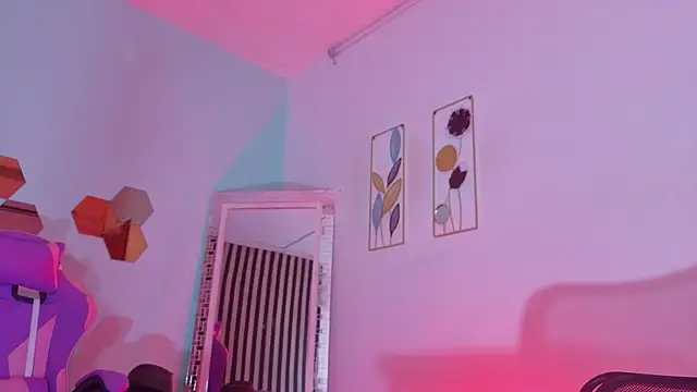 Kardy_Castle7's Webcam Show