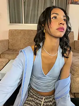 xenia_golden Chat XXX in diretta
