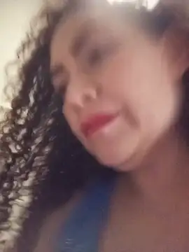 Chat XXX en directo de paulett15