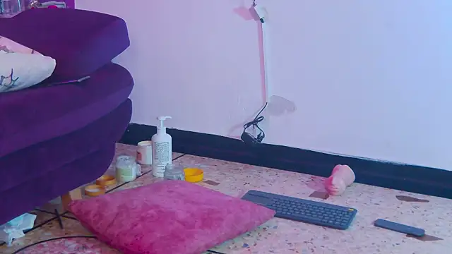 Daliana_Gounbolt XXX чат на живо