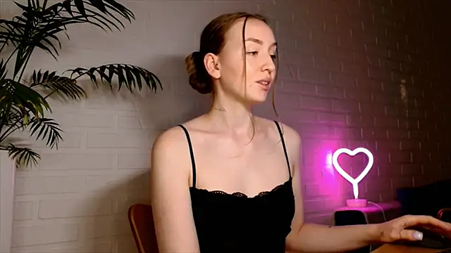 WhitePrincessLuna Chat XXX in diretta