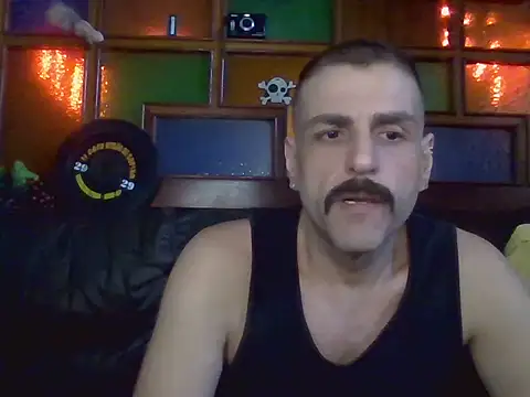 Онлайн чат XXX BrunoAlphaBR