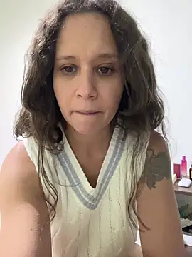 צ'אט XXX בשידור חי של hotcookie28
