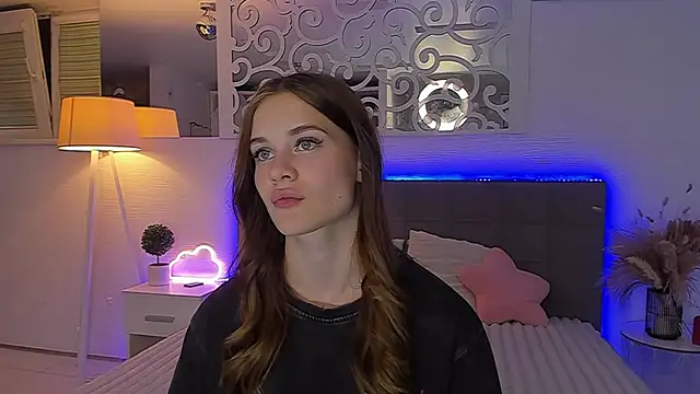 Czat XXX na żywo – LuisaClover