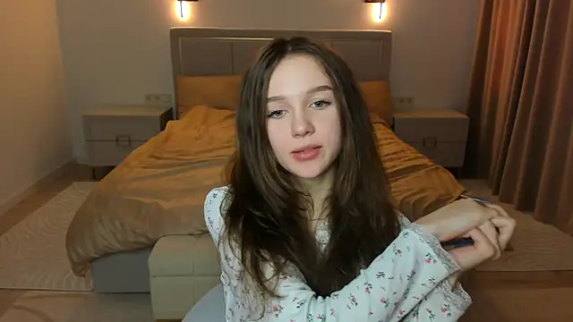 SharriSang Adlı Modelin Canlı XXX Sohbeti
