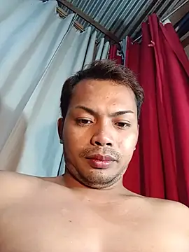 Asian_Daniel Show in webcam