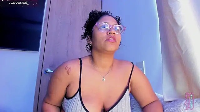 iriss_25 Chat XXX live