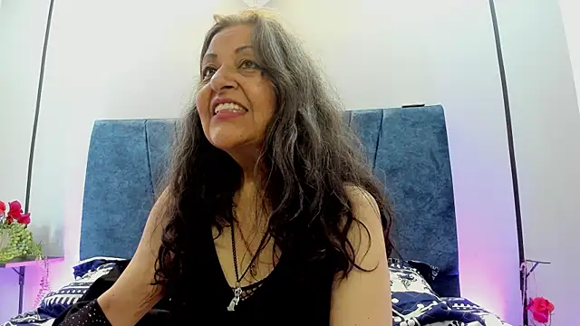 XXX chat uživo modela Victoriaa_Anderson