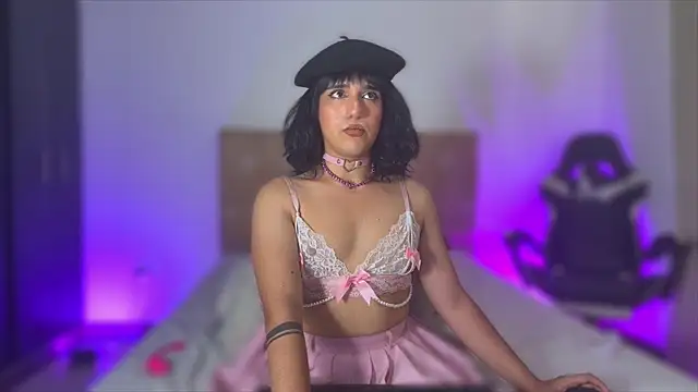 TrinyD – Naživo XXX chat