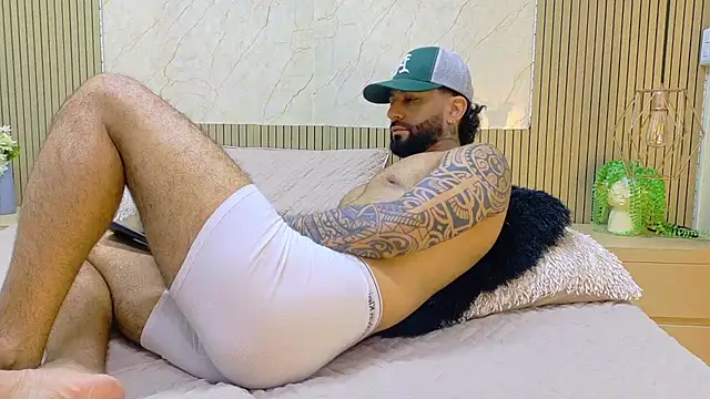 yorbymaxx's Webcam Show