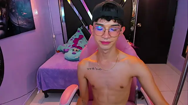 LiamHeatx Webcam-Show