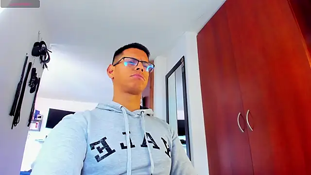 _John_Boy_ XXX чат на живо