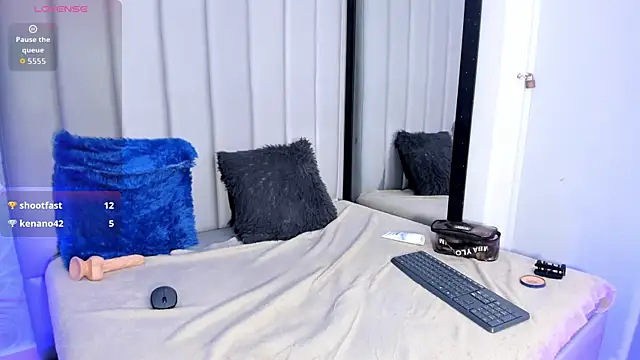 sky_velvet Шоу с уебкамера