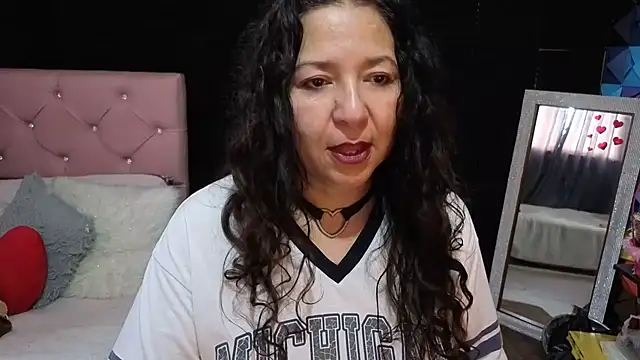 katifoxx's Live XXX Chat