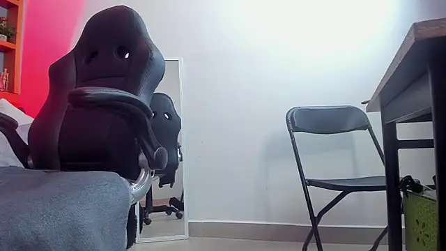 Chat +18 de Ivonne_4 ao vivo