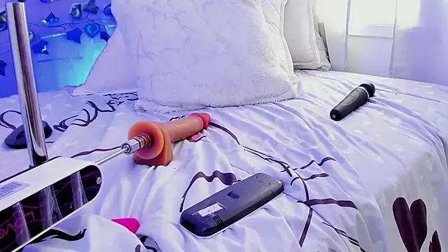 צ'אט XXX בשידור חי של LindaCatalina_