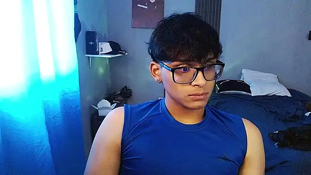 Chat +18 de Mr_yisuzz ao vivo