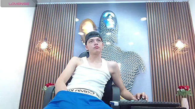 Chat +18 de AlejoBussnek ao vivo