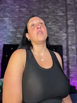 Cloe-Fire Chat XXX in diretta