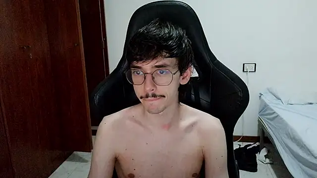 gabrielNovin17cm's Live XXX Chat
