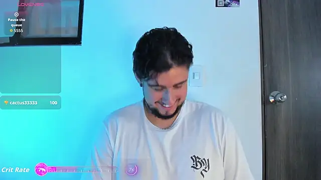 צ'אט XXX בשידור חי של Ryan_evannss_