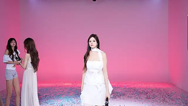 CSC-77 现场XXX聊天
