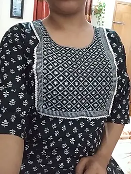 Tanha18 Live XXX Chat