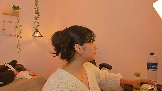 yurii_petite's Live XXX Chat