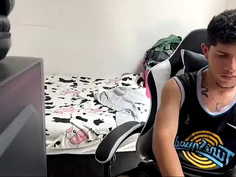Chat XXX ao vivo de Edward_2709