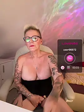 German_Milf Live XXX-chat