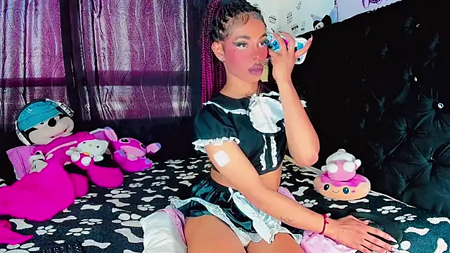 bloom444 live XXX chat