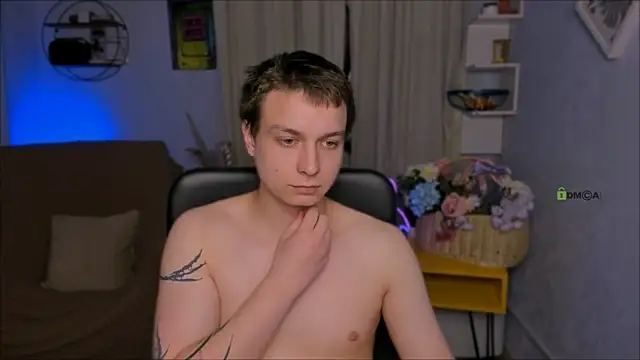 Онлайн чат XXX eric_nova