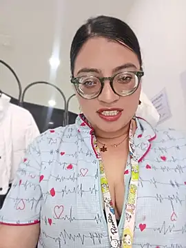 SOFI__10's Live XXX Chat