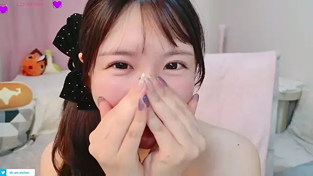Онлайн чат XXX anchan_